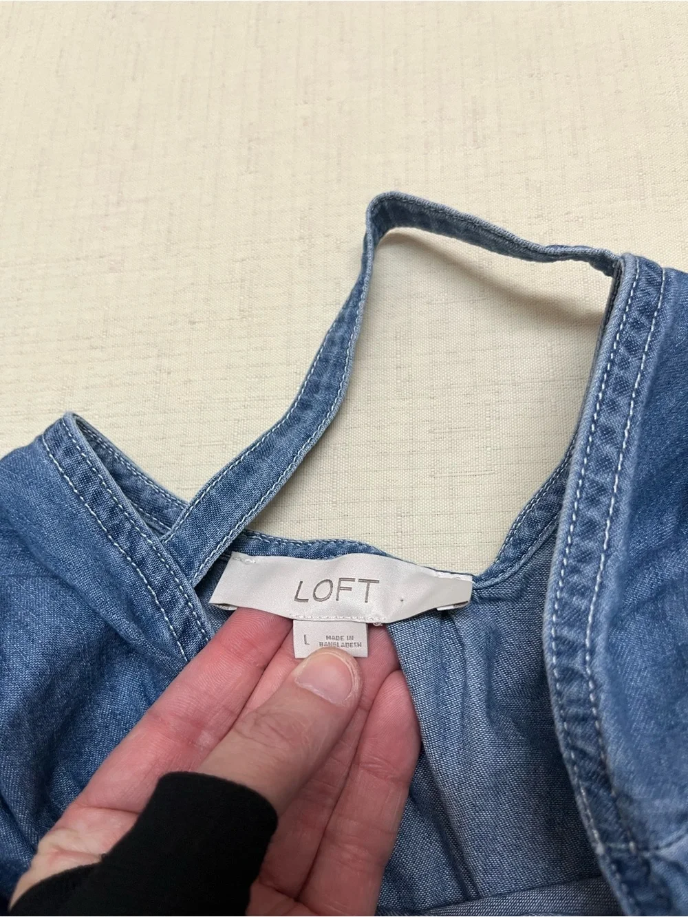 Loft L cotton puff sleeve chambray top